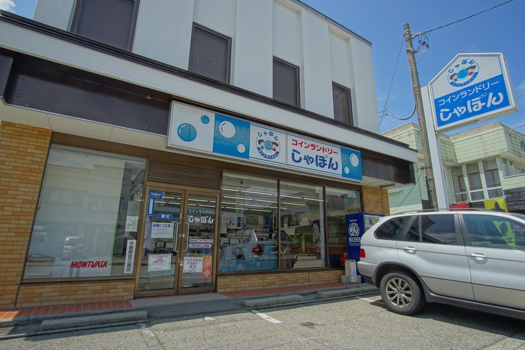 Hakuba Station Guesthouse En Kültér fotó